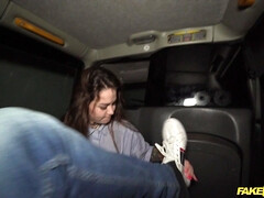 Любители, Жопа, Затыкание рта, Очки, Поцелуи, Пирсинг, Русские, Сиськи