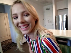 Culo grande, Rubia, Mamada, Jeans, Tetas naturales, Pov, Tabú, Tetas