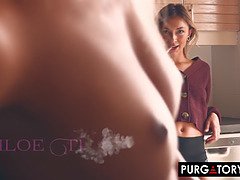 Sucer une bite, En levrette, Hd, Chatte, Criant, Rasée, Plan cul à trois, Nénés