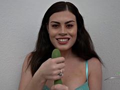 Nana, Brunette brune, Conversation vulgaire, Poilue, Hd, Fille latino, Masturbation, Solo