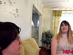 chesty Sophie Sheridan sucking balls before prick casting