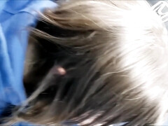 Enthousiasteling, Pijpbeurt, Brits, Auto, Moeder die ik wil neuken, Openbaar, Slikken, Tieten likken