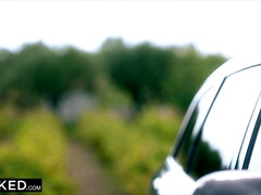 Queue, En levrette, Faciale, Hard, Public, Rousse roux, Chevaucher, Nénés