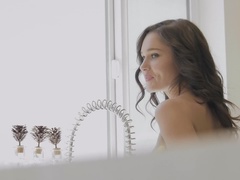 Gros seins, Blonde, Domination, Doigter, Léchez, Petite femme, Tatouage, Nénés