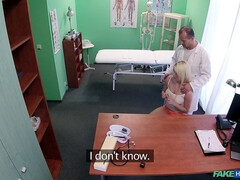 Leie, Lecken, Büro, Muschi, Hintern versohlen, Uniform, Spanner, Nass