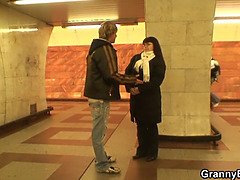 ぽっちゃり, デカ尻, デカパイ, エロ熟女, 熟年, 淫乱熟女, 母, 自然山雀