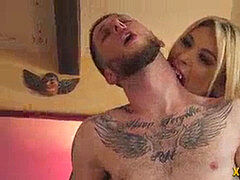 Блондинки, Минет, Глубокая глотка, Секс без цензуры, Лизание жопы, Трансы