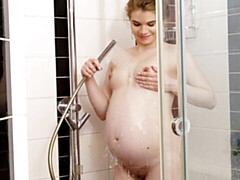 18 jahre, Grosser arsch, Masturbation, Natürlichen titten, Schwanger, Entkleiden, Jungendliche (18+), Titten
