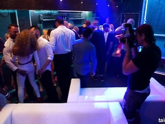 Kont, Grote kont, Grote mammen, Dronken, Handbeurt, Hardcore, Orgie, Kut duiken