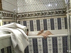 Haley Cummings - Lina Showering