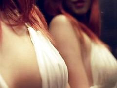 Rondborstig, Classisch, Vrouw, Reusachtig, Moeder die ik wil neuken, Moeder, Alleen, Tieten likken