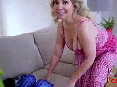 Cougar, son, plus-size