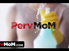 Большая жопа, Большие сиськи, Брюнетки, Семяизвержение, Лизание, Милф, Бритые, Мачеха