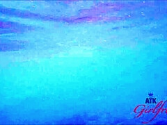 Leie, Braunhaarige, Sperma im mund, Freundin, Zierlich, Muschi, Rasiert, Spanner