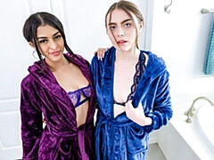 18 jahre, Grosser arsch, Grosser schwanz, Grosse titten, Blasen, Braunhaarige, Pov, Dürr