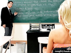 Cul, Blonde, Sucer une bite, En levrette, Branlette thaïlandaise, Élève, Maigrichonne, Adolescente