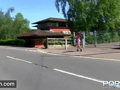 Oudere vrouw, Hd, Moeder, Buiten, Pissen, Openbaar, Kut duiken, Tieten likken