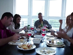 18 jaar, Hondjeshouding, Hd, Zoenen, Likken, Ondergoed, Tiener, Tieten likken