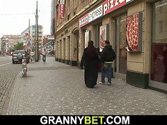 ぽっちゃり, デカ尻, フェラチオ, フェティッシュ, 眼鏡, お婆さん, 巨大, ティーン