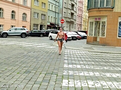 Erótico, Desnudo, Al aire libre, Público, Solo, Tetas