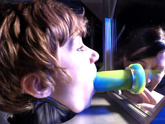 Sadomasoquismo, Rubia, Morena, Juguetes