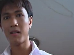 Sucer une bite, Groupe, Hard, Thaïlandaise