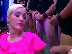 Grote kont, Blond, Groepseks ejactulatie, Sperma in mond, Lul, Sperma in gezicht, Groepseks, Slikken