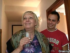 Wohlbeleibte schöne frauen, Hundestellung, Oma, Riesig, Reif, Realität, Titten