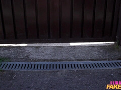 美女, デカチン, デカパイ, 茶髪の, 巨乳な, 異人種間, なめる, 自然山雀