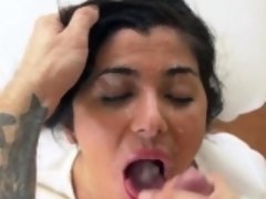 Leie, Blasen, Braunhaarige, Spermaladung, Aufs gesicht abspritzen, Hd, Pov