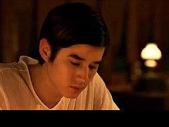 Aziatisch, Beroemdheid, Compilatie, Softcore pornografie, Tieten likken