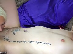 美人, ブロンド, 巨乳な, エロ熟女, レズビアン, オナニー, 熟年, 母