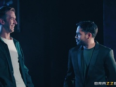 Жопа, Бикини, Брюнетки, Каблуки, Натуральные сиськи, Пирсинг, Киски, Сиськи