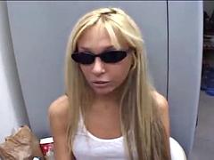 In den arsch, Tussi, Blondine, Gruppe, Titten