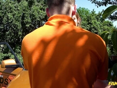 Arsch, Blasen, Braunhaarige, Schwanz, Europäisch, Handjob, Im freien, Titten