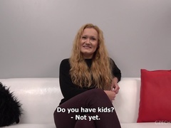 Blond, Tsjechisch, Moeder die ik wil neuken, Tieten likken