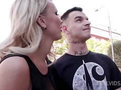 Anal, Grosse bite, Sucer une bite, Plantureuse, Hd, Interracial, Naturelle, Chatte