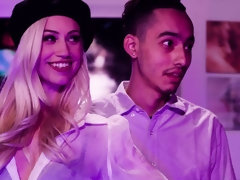 Blonde, Doigter, Poilue, Embrassement, Léchez, Chatte, Jarretelles, Adolescente