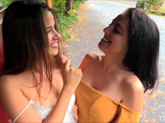 En gros plan de très près, Extrême, Doigter, Masturbation, Orgasme, Solo, Gicler, Jouets