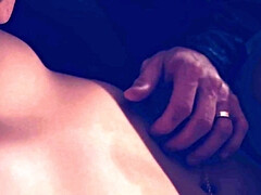 Américain, Gros seins, Brunette brune, Éjaculation interne, Petite amie, Hard, Nénés, Épouse