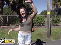 Leie, Grosser arsch, Grosse titten, Bus, Betrug, Hardcore, Latina, Im freien