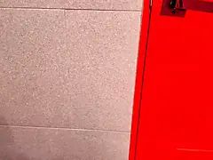 Hot Gym Girl Asks Stranger to Fix Her Glute Form u2013 Gets