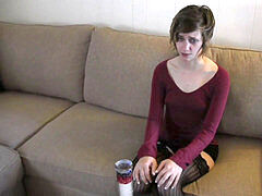 Petite amie, Petite femme, Fumer