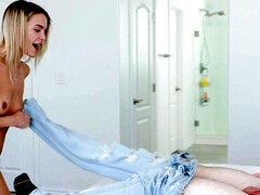 Nana, Sucer une bite, Brunette brune, En levrette, Hd, Adolescente, Nénés