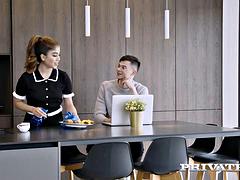 Com - Ass Fucked Girl Marina Gold Cant Stop Moaning