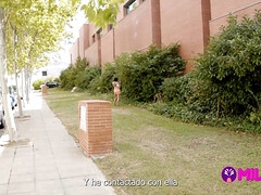 Amateur, Brunette brune, Plantureuse, Couple, Réalité, Rasée, Tatouage, Adolescente