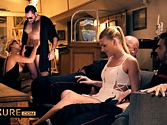 お尻, デカパイ, フェラチオ, 茶髪の, バック, 乱交, グループ, ストッキング