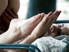 Incroyable, Fétiche, Fétiche des pieds, Branlette thaïlandaise, Hard, Maigrichonne, Nénés