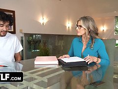 Spermaladung, Hardcore, Lecken, Mutti, Muschi, Rau, Kurzes haar, Taboo