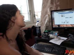 Amateur, Mamada, Acercamiento, Corridas, Sexo duro, Afeitado, Estriptis, Adolescente